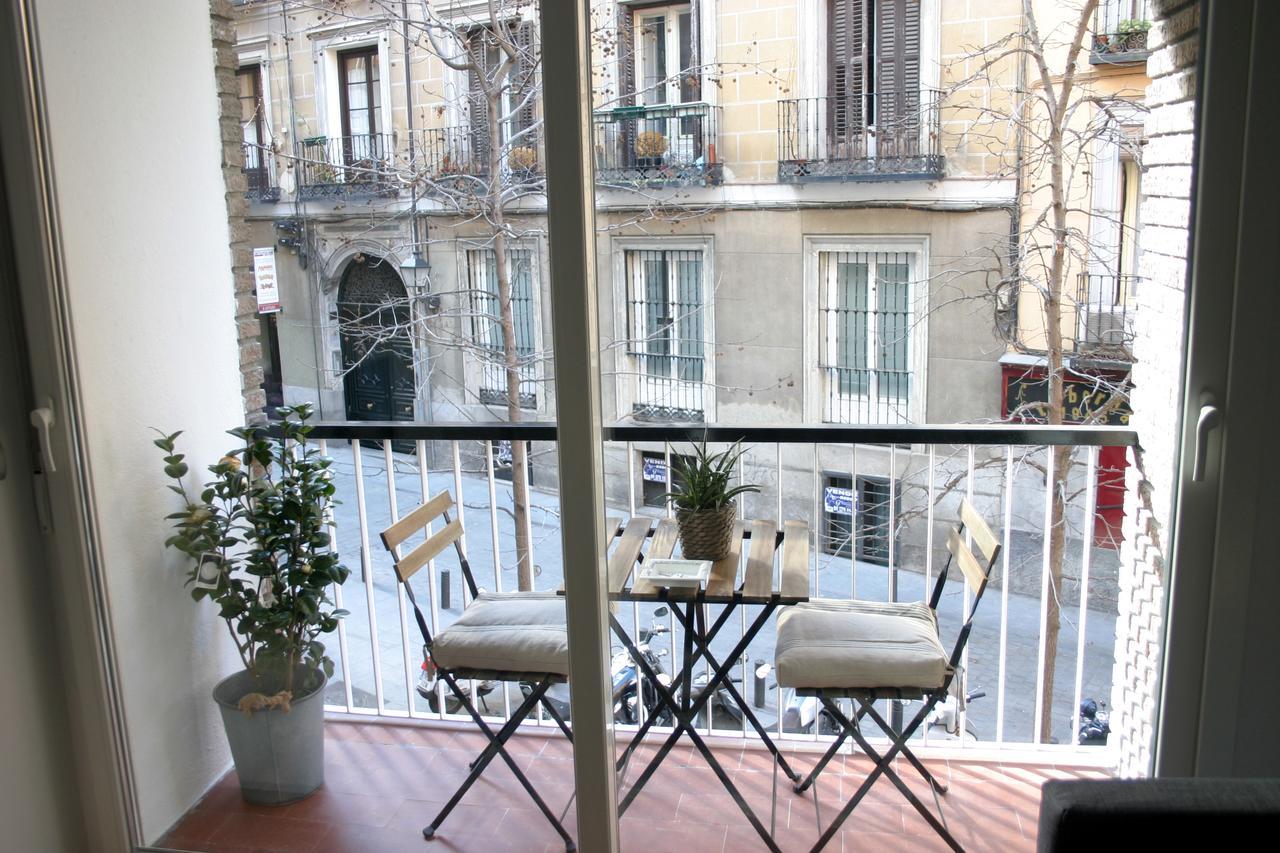 Espejo Magico Apartment Мадрид Екстериор снимка