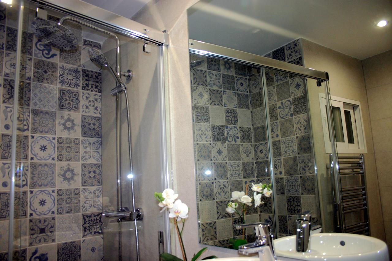 Espejo Magico Apartment Мадрид Екстериор снимка